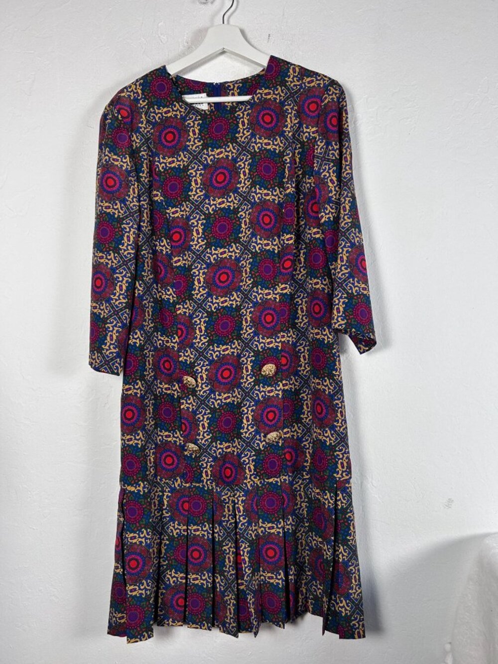 Vintage 80s Leslie Fay Women’s Medallion Pleated Dress Drop Waist Purple Size 16